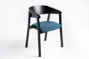 Krzesło YUKI – no.04, buk czarny