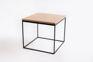 Stolik kawowy LINE wood 50 – dąb naturalny, czarny