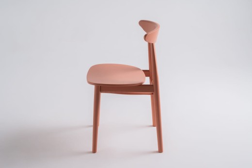 Simplyform-krzeslo-sora-buk-rozowy-05.jpg