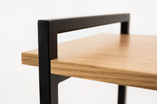Simplyform-stolik-boczny-move-dab-naturalny-06.jpg